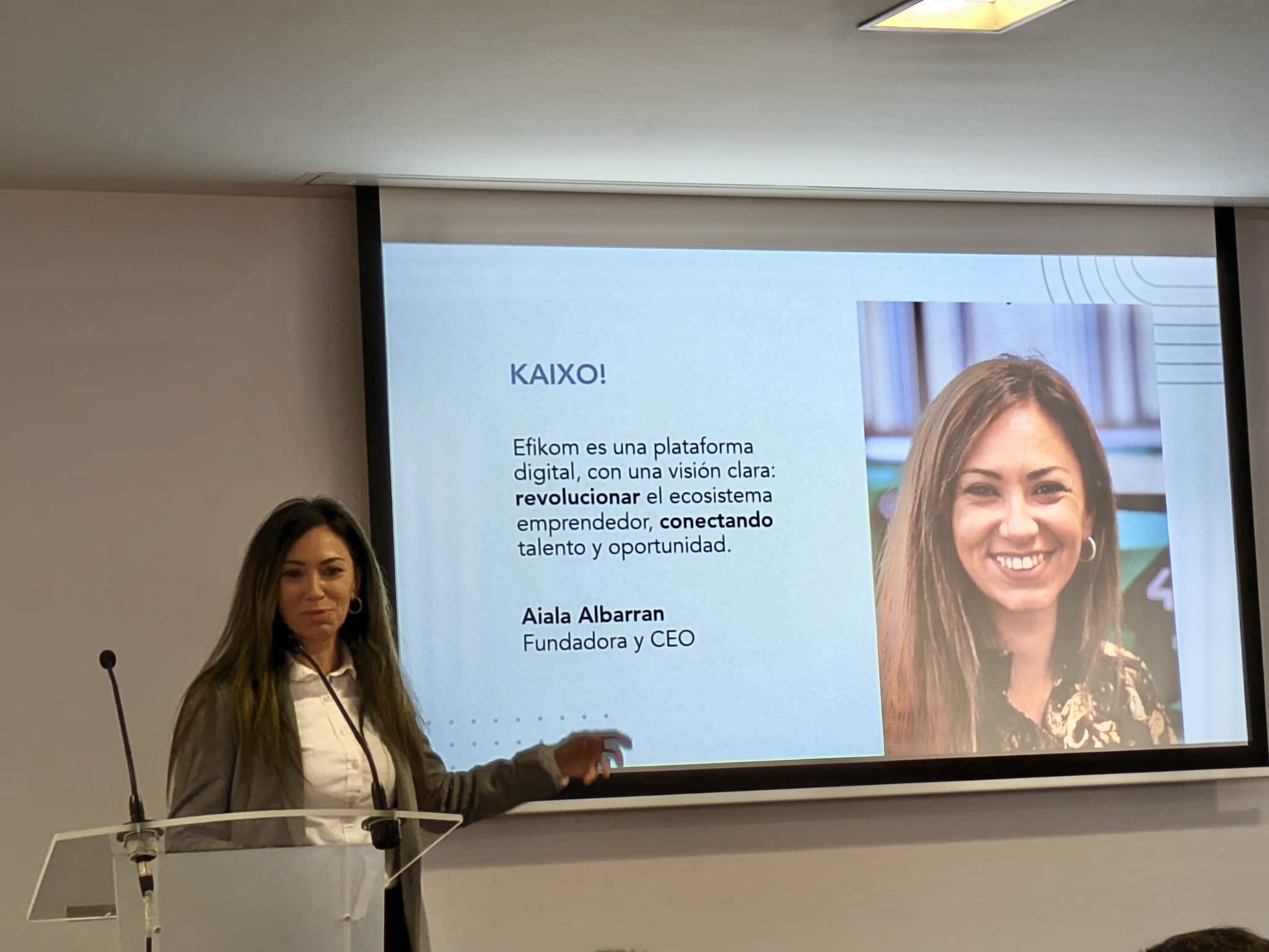 Mentoría estratégica en Efikom